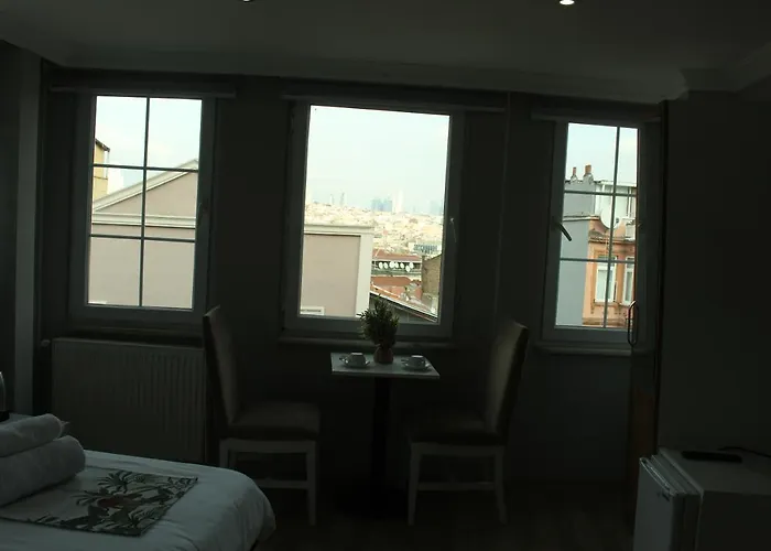 Taxim Starlight Hotel
